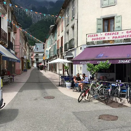 Riders Apartments Le Bourg-d'Oisans Exterior photo